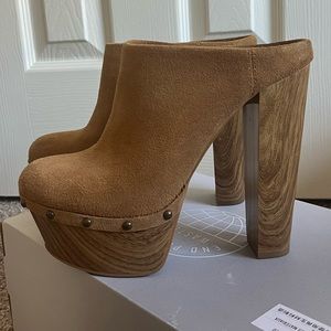Jessica Simpson Platform Heels